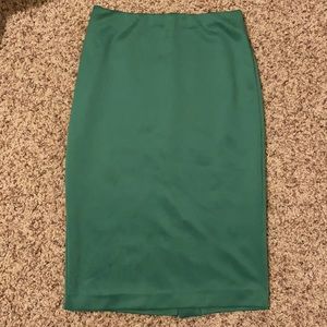 Green knit NYCo knee length pencil skirt